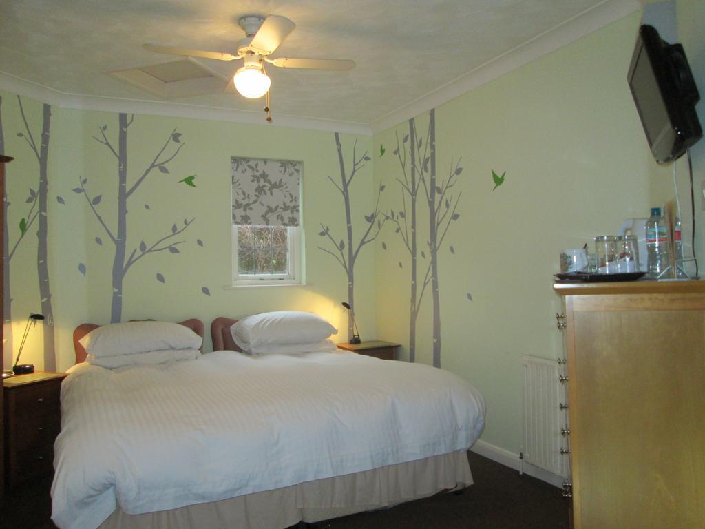 Crossways House Bed And Breakfast East Cowes Phòng bức ảnh